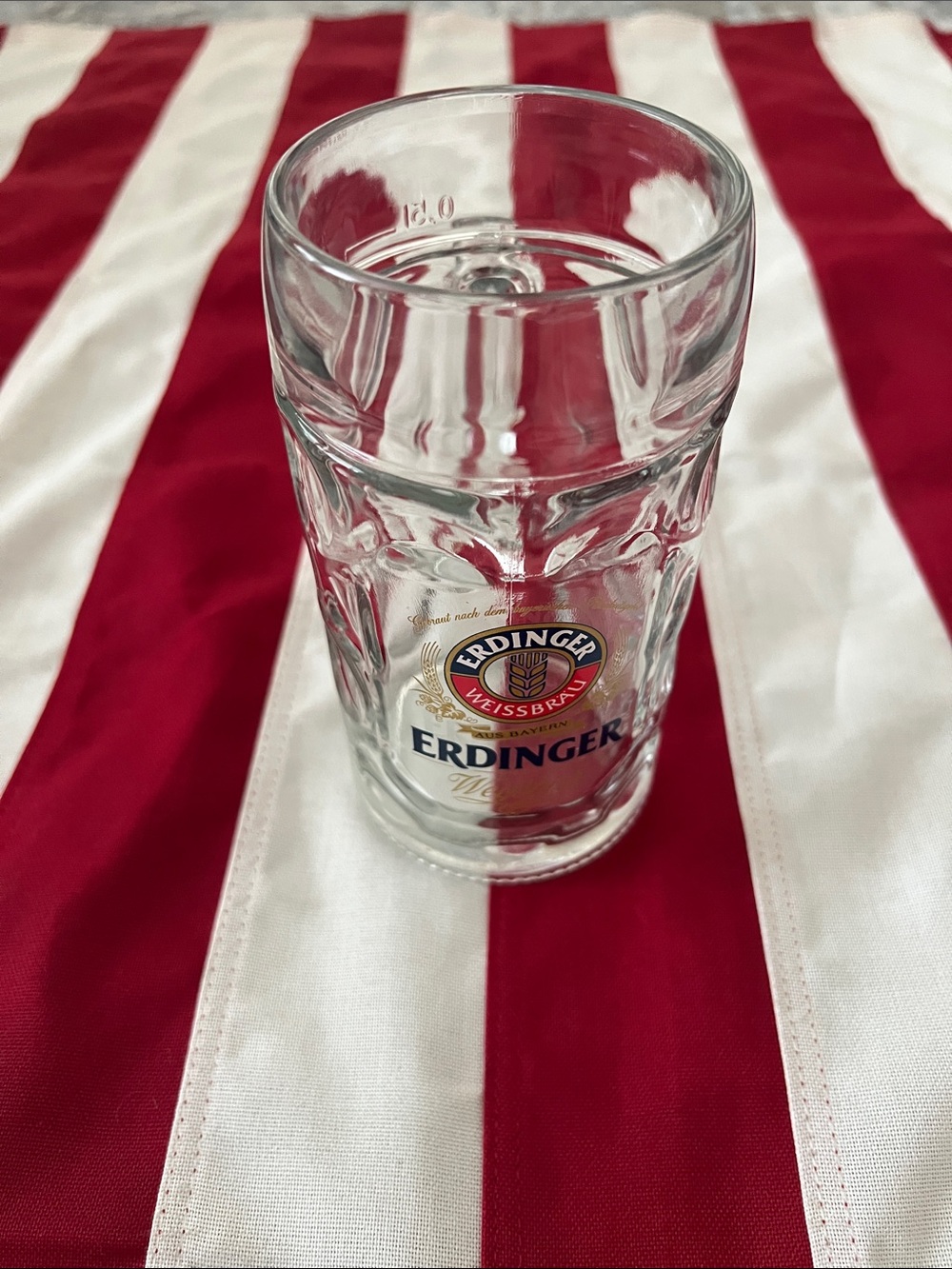 Glass beer cup